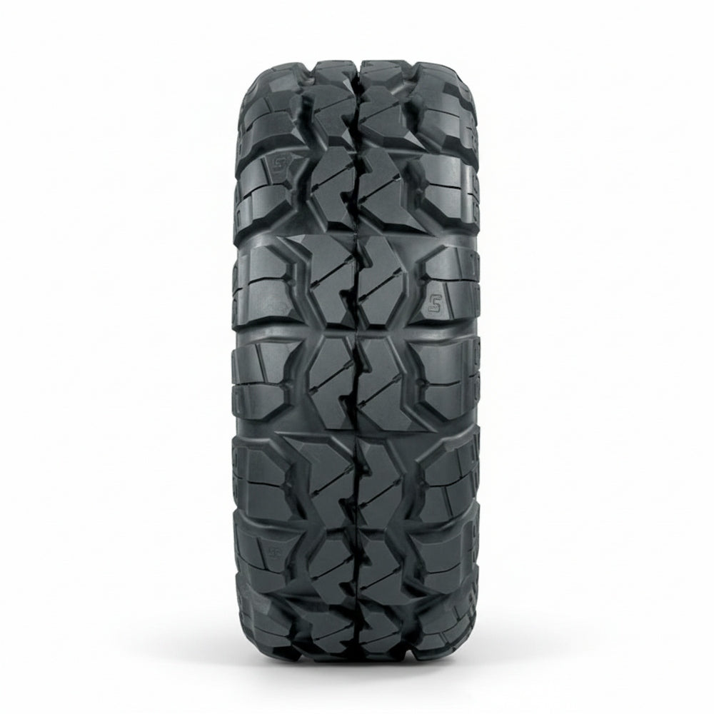 Deestone® D942 Trail Crusher Tread pattern close up
