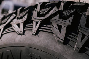 Close-up of the shoulder tread pattern of the Valor Tango UTV tire