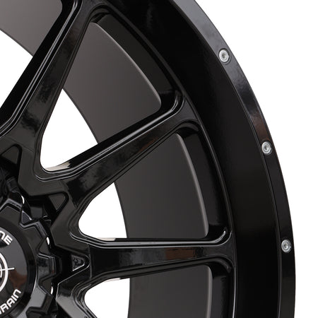 Close-up detailed view of the Frontline 762 model sxs and utv wheel in gloss black finish, available in a dual-bolt pattern configuration as well as 5x4.5, sold by authorized Frontline dealer Ride or Die Tire.